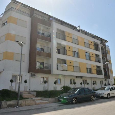 Helada Apartments Teodo Esterno foto