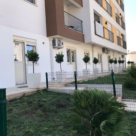Helada Apartments Teodo Esterno foto